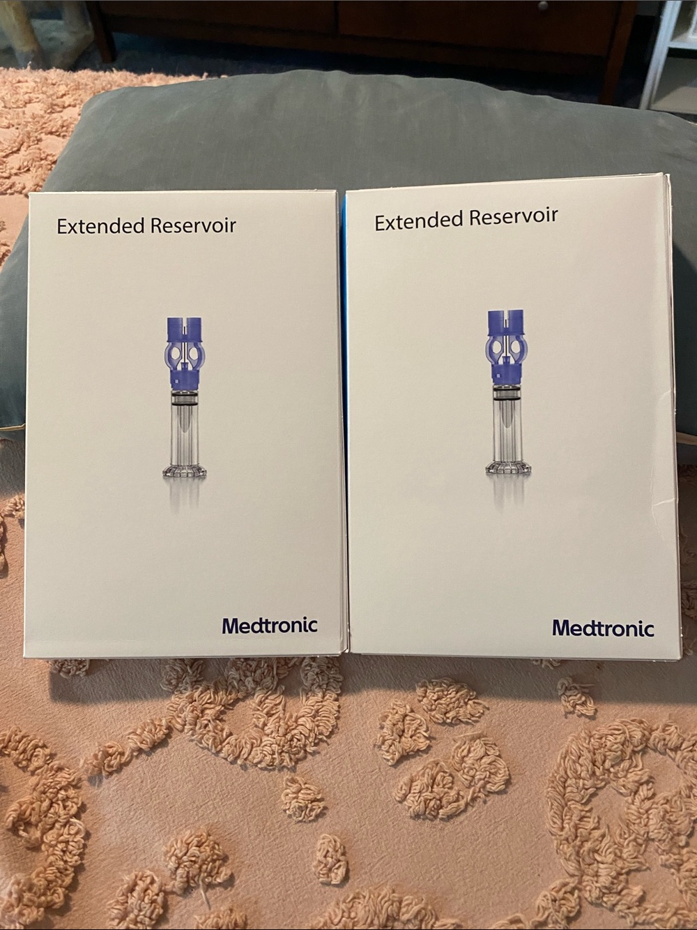 Extended Reservoir - White and Blue
